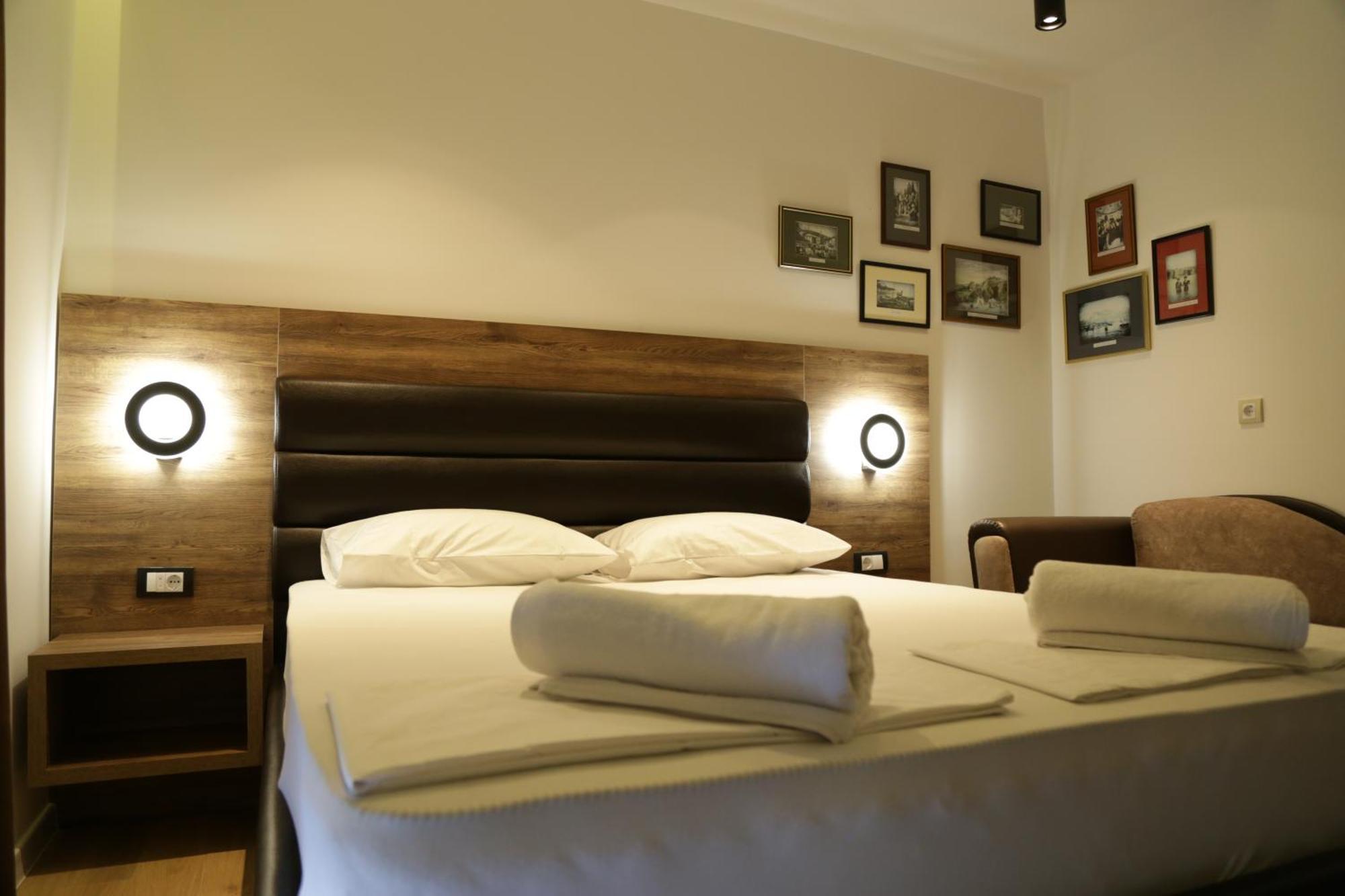 Hotel Comfort & Villas Donji Stoj Exterior foto